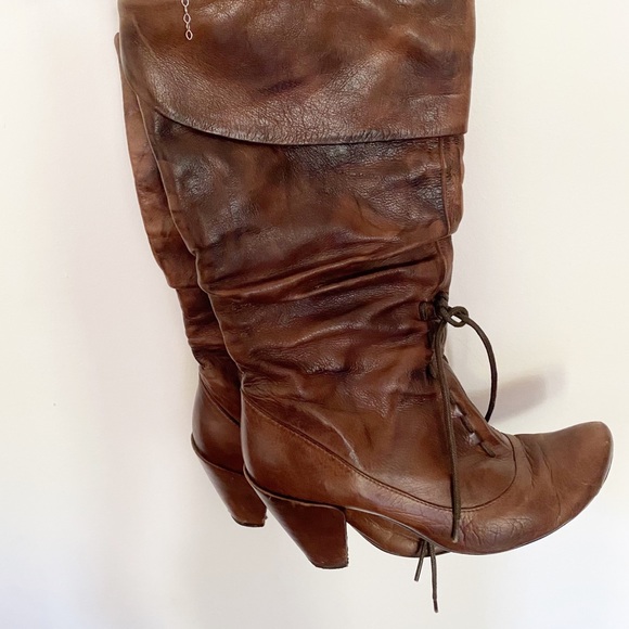 Brown leather marble style lace up heel boots - Picture 4 of 13